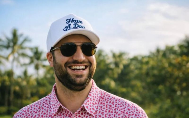 Solving the Income Puzzle How Bob Does Sports Makes Money